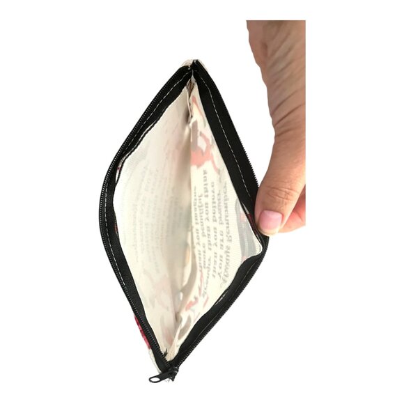 Disney Mary Poppins Travel Cosmetic Storage Bag (NEW) - Picture 3 of 3